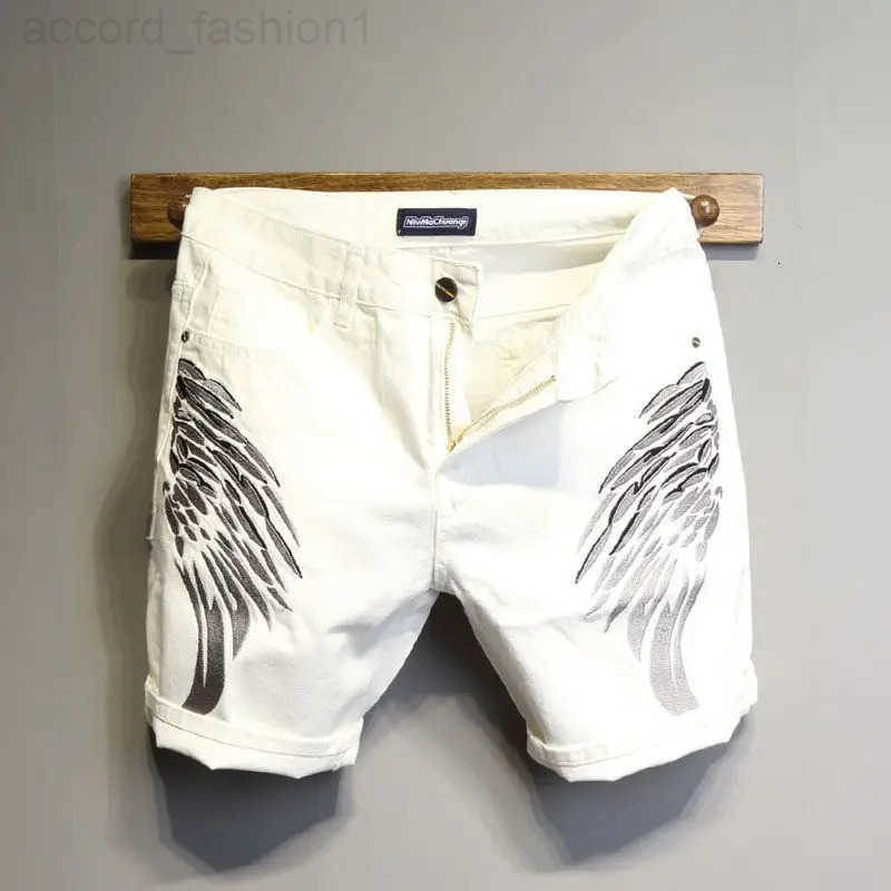 Korean Fashion Boyfriend Denim Shorts Mens Youth Summer New Black Washed Ripped Color Patch Slim-fitting Cargo Half Pants H260330