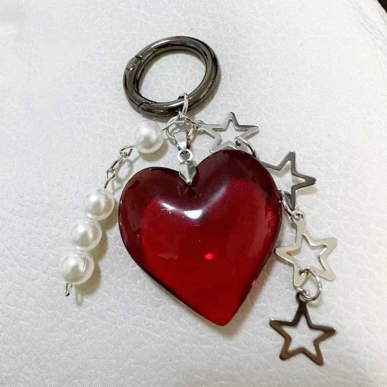 Harajuku Keychain Red Heart Star Backpack Pendant Kawaii Accessories Korean Fashion Charm Pearl Keychain Vintage Jewelry Z260330