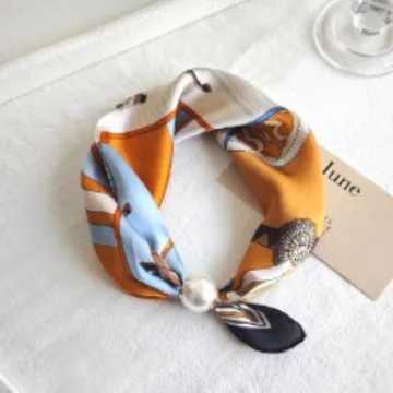 Pearl necklace Magnetic buckle Lazy silk scarf Wens pendant Scarf Clavicle chain Silk scarf X260328