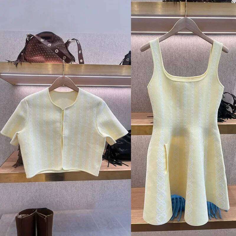 Striped Jacquard Women Yellow Knitted Tank Dress Sleeveless A-Line Vest Robe Or Short Sleeve Female Cardigan Single-Breasted Top Mdng260330