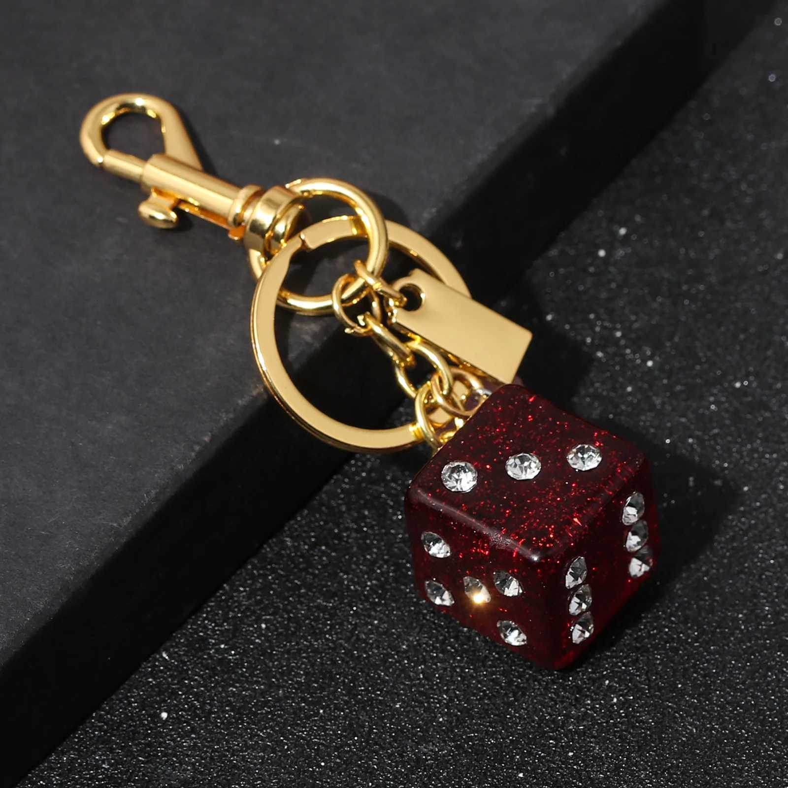 Fashion Pink Size Dice Crystal Drip Alphabet Keychain Student Ladies Jewelry Bag Gift Pendant Keyring Accessories Z260330