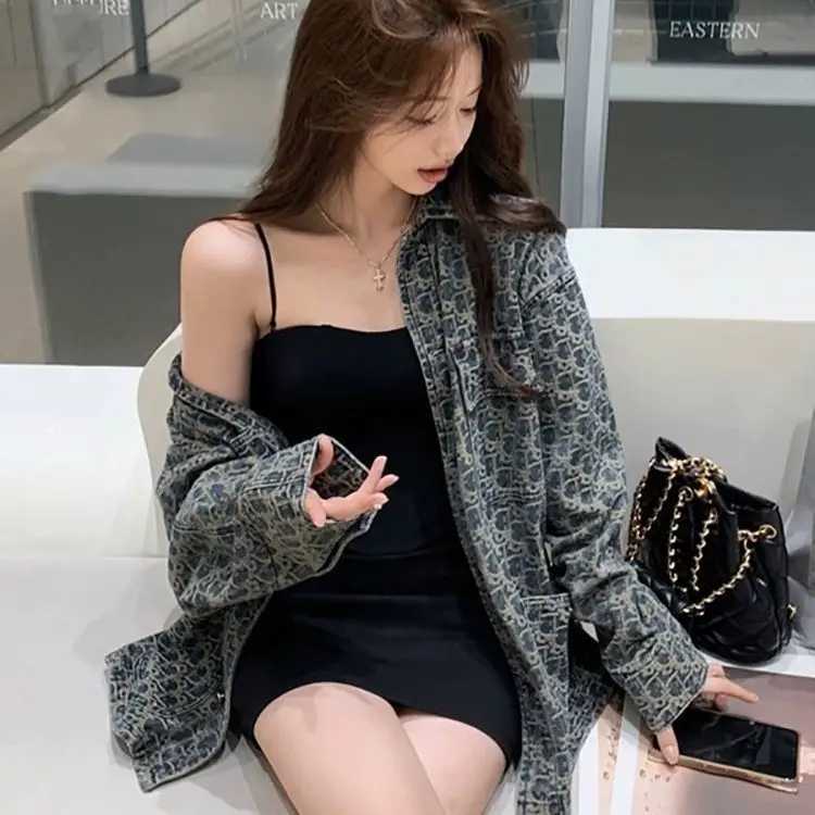 Large Size Loose Outerwears Fashion Pocket Retro Denim Jacket Womens 2026 Spring Autumn Cowgirl Shirt Coat Mid-Long Top JacketsT260328