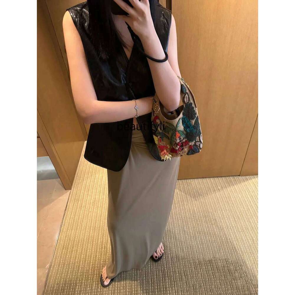 Chinese Embroidery Spanish Niche Chain Portable Messenger Women's Underarm Beaded Design Canvas Bucket Bag