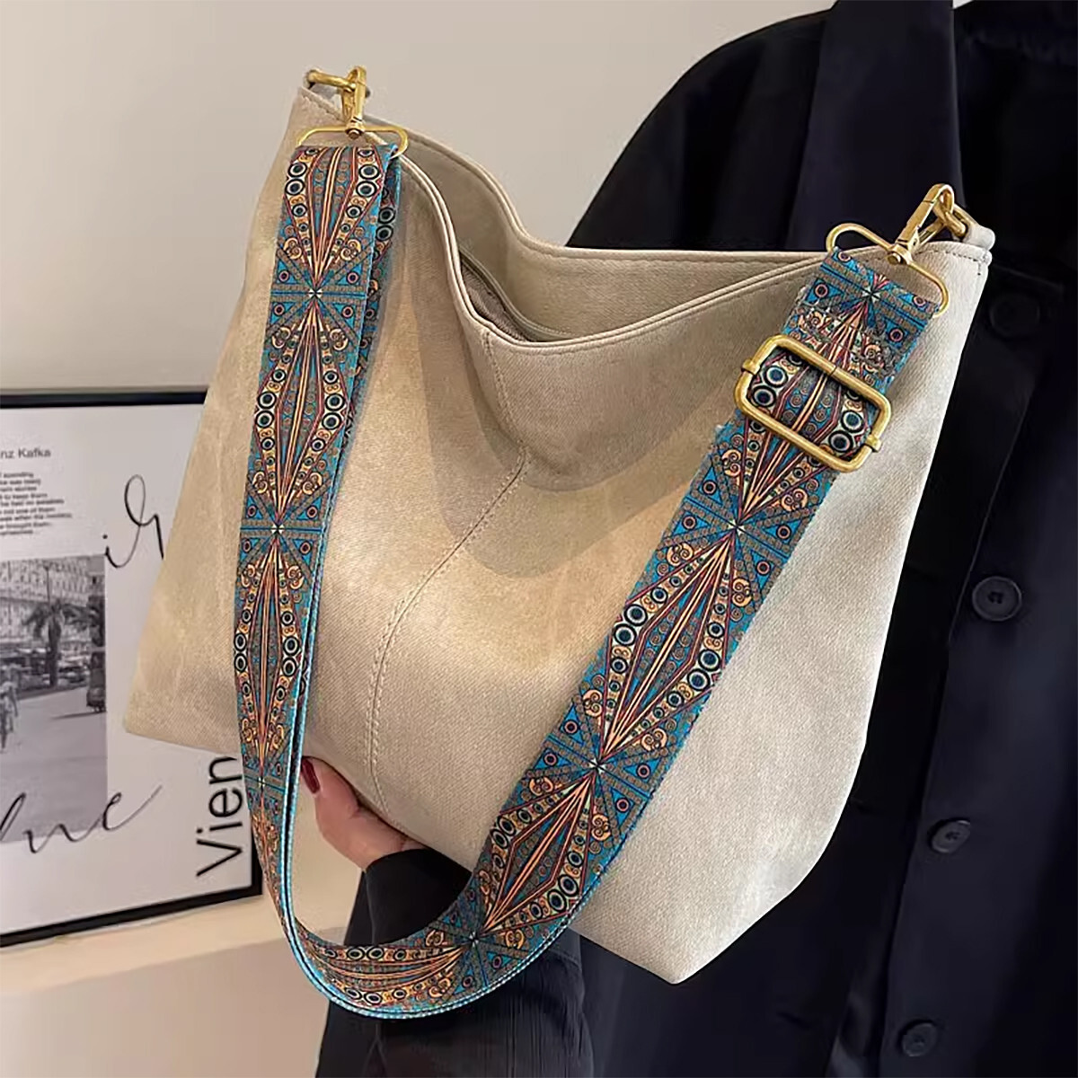 Broadband 2025 New Trendy High-Quality Texture Tote Spring Fashionable Large Capacity Commuter Bag