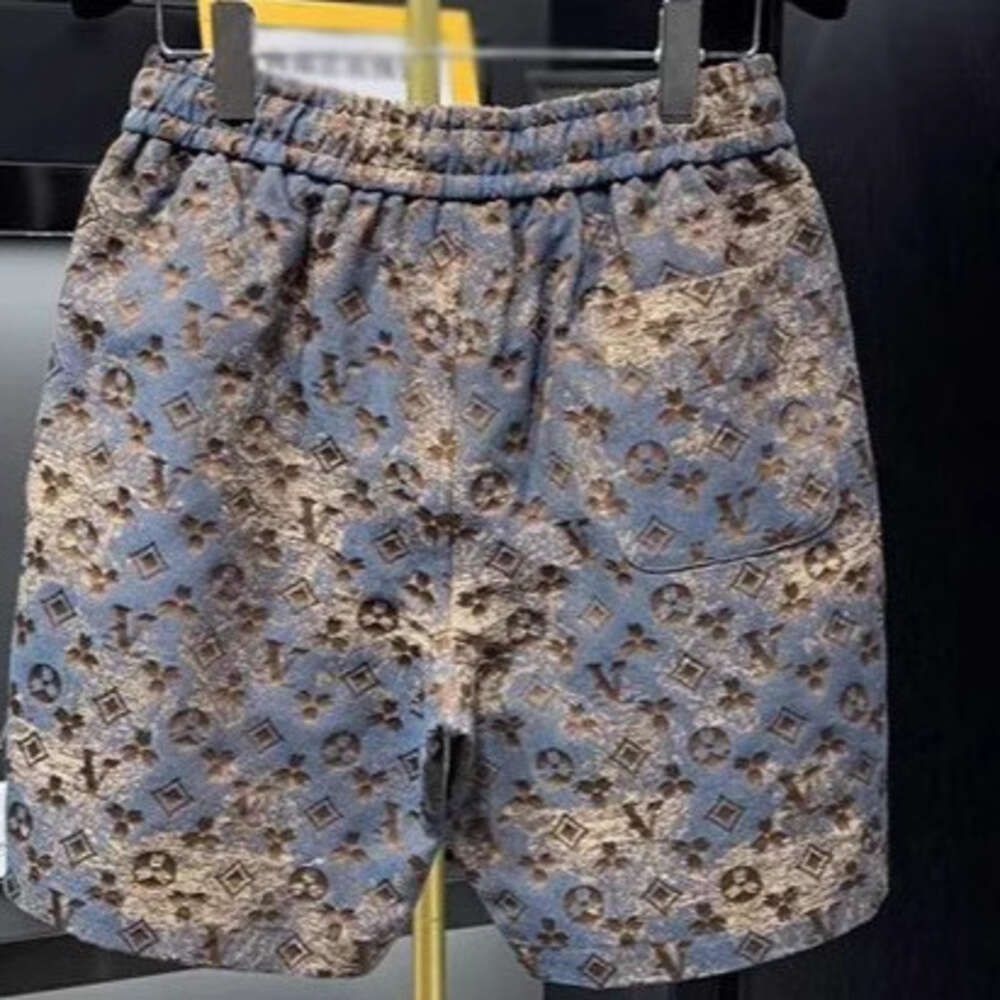 Men's Dopamine Light Luxury Summer Printed Fashion Trend Versatile Casual Stylish New Short Beach Pants