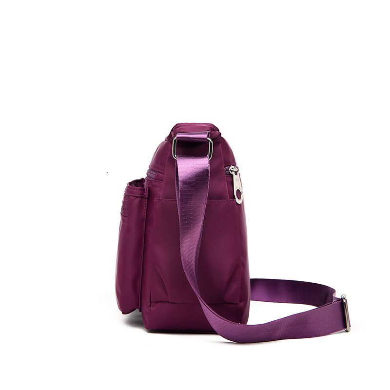 autumn winter women's small for commuting, casual, versatile, sports, and travel, 2025 new Korean version crossbody bag