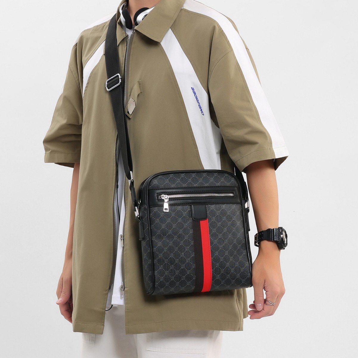 Large Capacity Casual Shoulder Classic Business Crossbody Messenger Bag High-end Men's Satchel