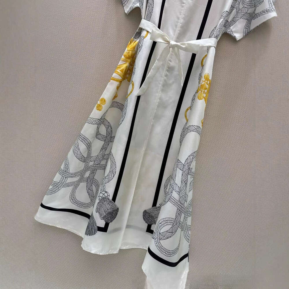 High-End Spring/Summer New Silk Twill Half-Slit V-Neck Tie Slim Split Dress Qipao Hanfu