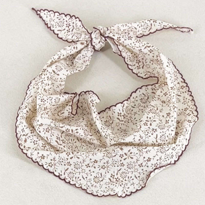 Ese N Cotton Triangular Scarf With Scalloped Edges, Elegant And Versatile, Breathable Decorative Scarf, Sun Protection Neck Wrap For Women Qian Pan