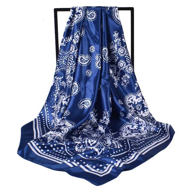 2025 Luxury Fashion Print Silk Square Scarf Wen Soft Satin Hairband Neckerchief Tie Fem band Foard Bag Ribbon 9090cm X260328