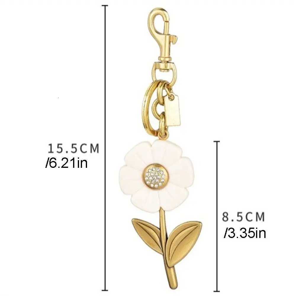 Cute Floral Flower Bag Pendant Alloy Gold Handbag Decor Backpack Decoration Bag Charm Car Key Chain Gifts Z260330