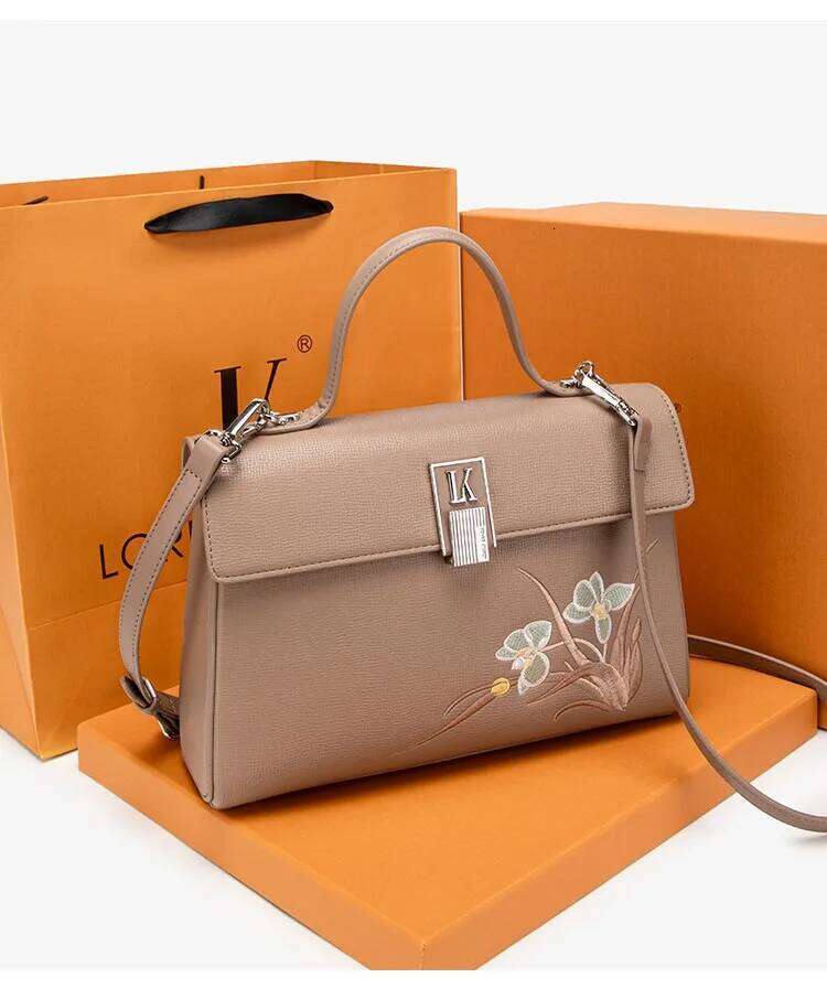 Ladies' One Shoulder Bag Soft New Color Contrasting Embroidered Cross Body Handbag