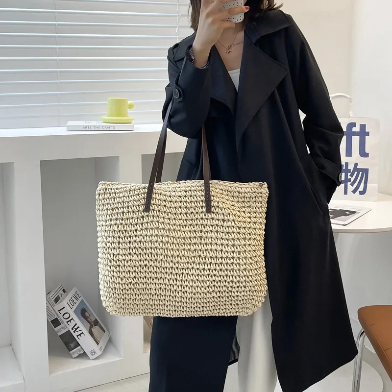 Women Handbag Summer Beach Bag Rattan Woven Handmade Knitted Straw Large Capacity Leather Women Shoulder Bag Bohemia 260316