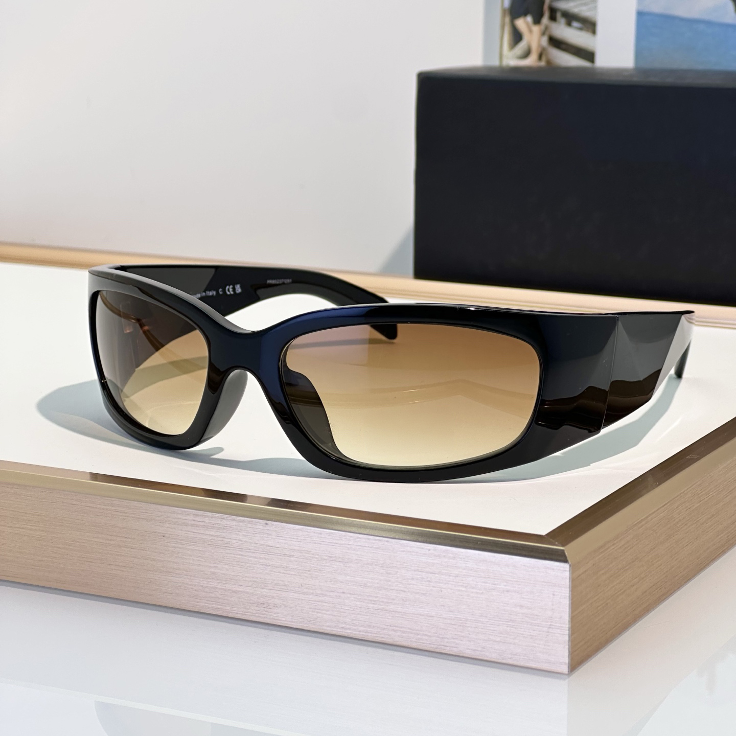 Sunglasses For Men Women Fashion A14 Summer Designer Stylish High Street Hip Hop Style Anti-Ultraviolet UV400 Plate Square Full Frame Glasses Random Box