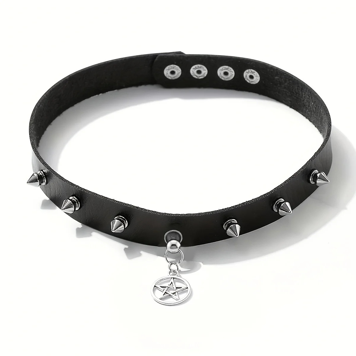 Gothic Punk Rivet Choker Necklace Sexy Faux Leather Collar for Women Men Perfect Halloween Versatile Fashion Accessory 260327