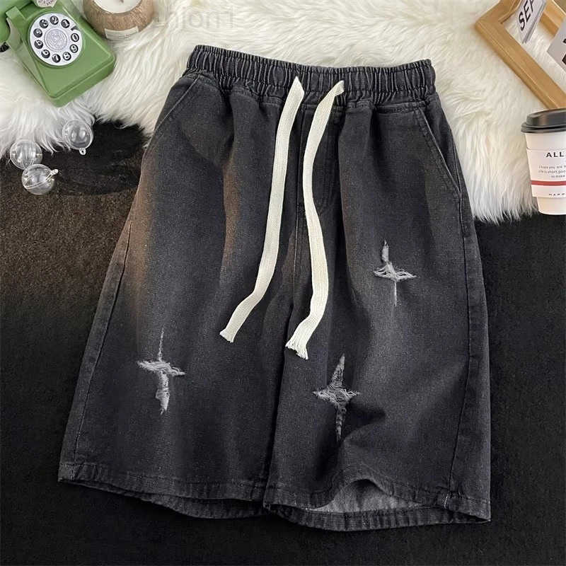 2024 Fashion Summer Mens Korean Style Fashion Hole Five Point Denim Shorts Loose Straight Casual Short Jeans for Men D54 H260330