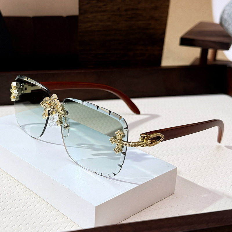 Fashion Metal Starry Sky Designer Sunglasses Luxury Brand Women's Accessories New Cross Diamond Inlaid Frameless Wood Grain Outdoor Cycling Glass