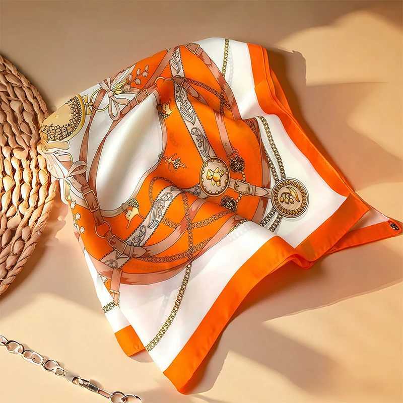 1pcs 70cm Ran Chain Silk Scarf for Wen Simated Silk Geetric Round Fashion Versatile wear Clothing Square Scarf X2603281
