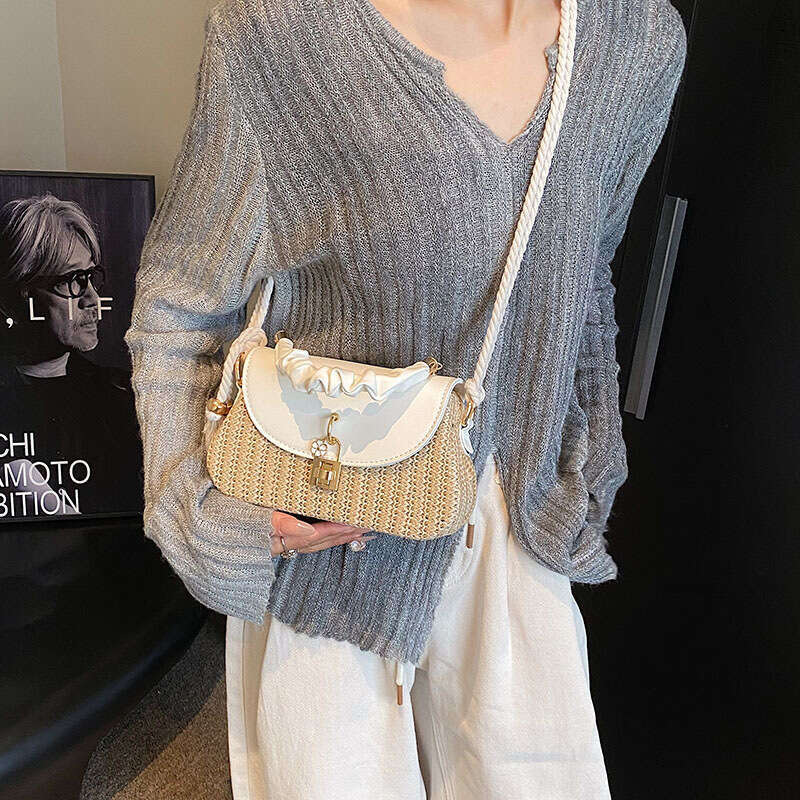Fashionable Hand-Woven Small Square Bag, Casual Straw PU Patchwork Handbag, Trendy Shoulder And Crossbody Bag Evergwish