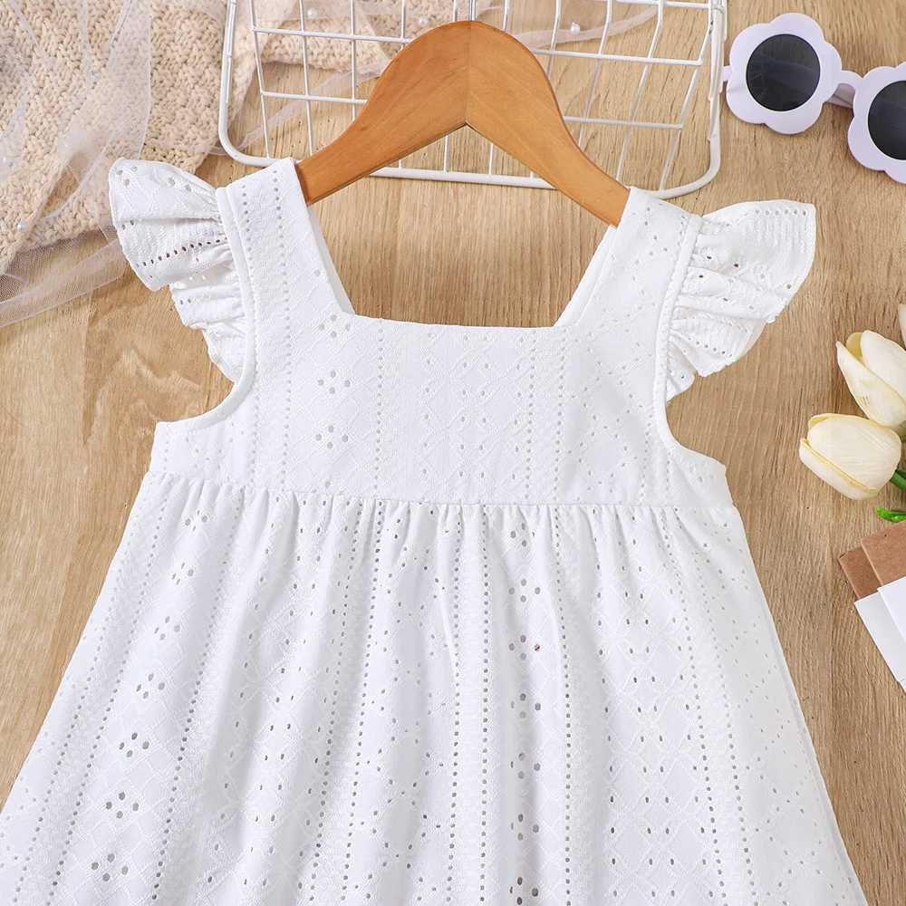 Girls summer style small fly sleeve hollow solid color dressT260330