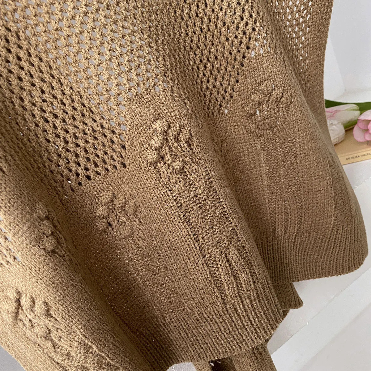 Solid Color Knitted Shawl Scarf Women High-end Capes With Shirts Fashion Thin Neck Protectors For Spring and Autumn 260325