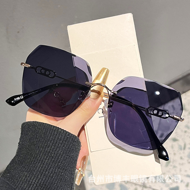 Luxury Brand Designer Sunglasses High-Definition Nylon Light Luxury High-End Frameless Fashion Sunglasses For Women, Beauty-Enhancing Glasses, Driving