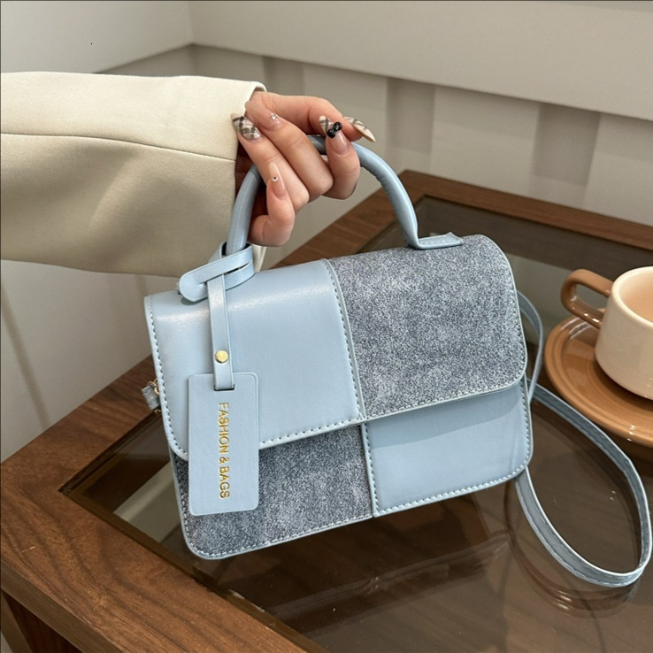 Free Shipping High Value Cross-border niche color-blocked handbag for women, 2026 new model, high-end fashion commuter shoulder and crossbody small sq