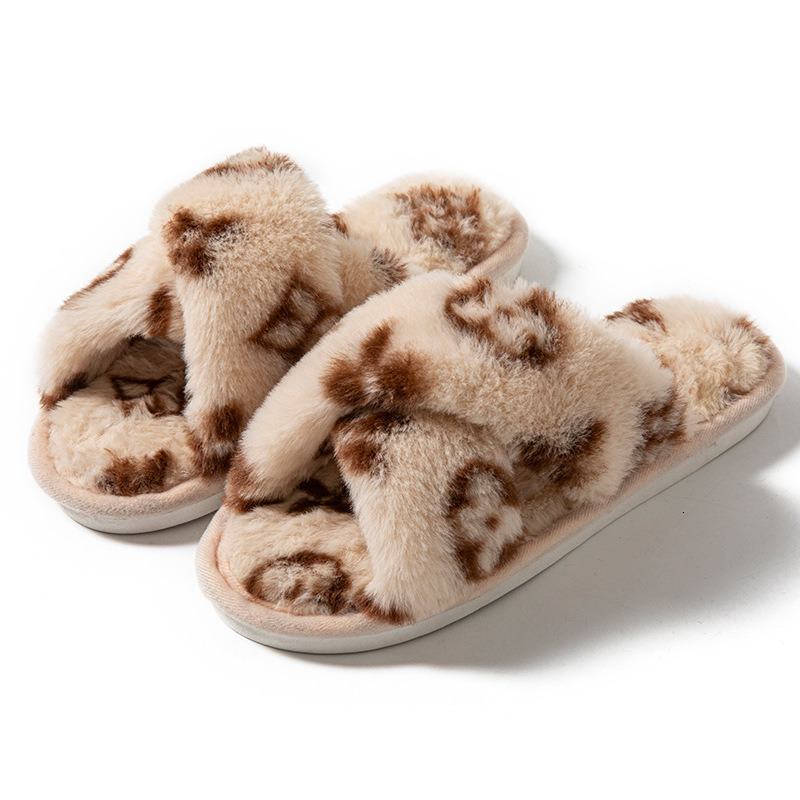 Free Shipping Designer Sandals Four Leaf Clover Open Toe Women's Slippers Autumn and Winter Warm Cotton Slippers Home Daily Outfit