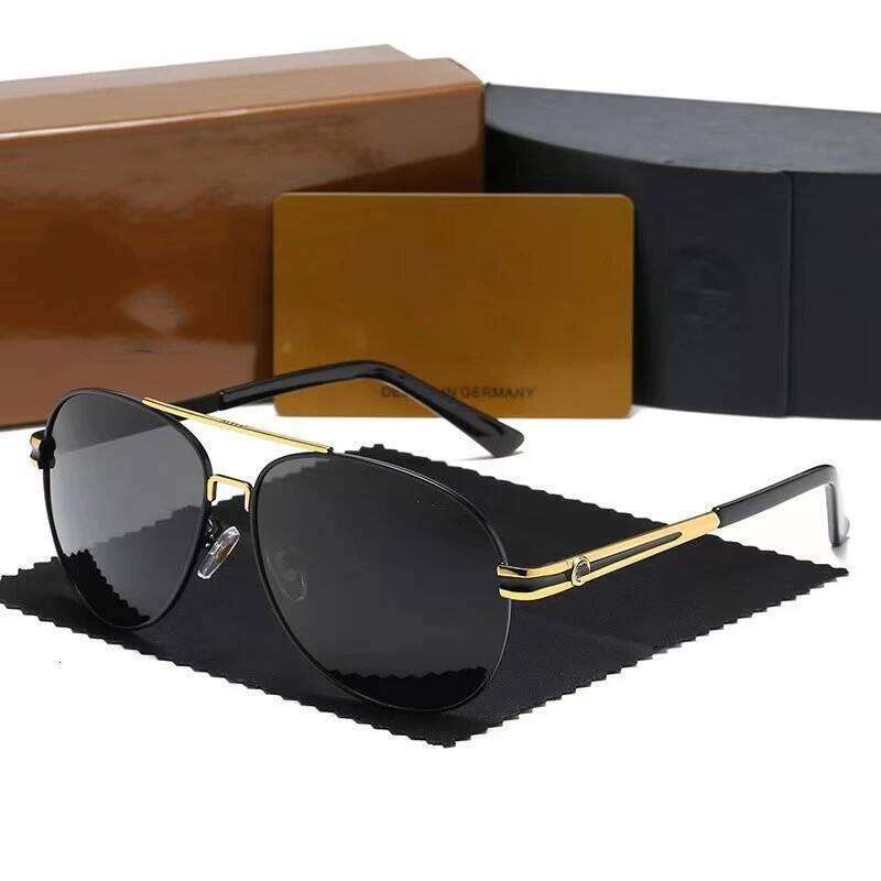 BRAND Luxury Polarized Men UV400 Anti-Glare Retro Flight Driving Cycling Fishing Outdoor Hiking Sunglasses 26Y0330