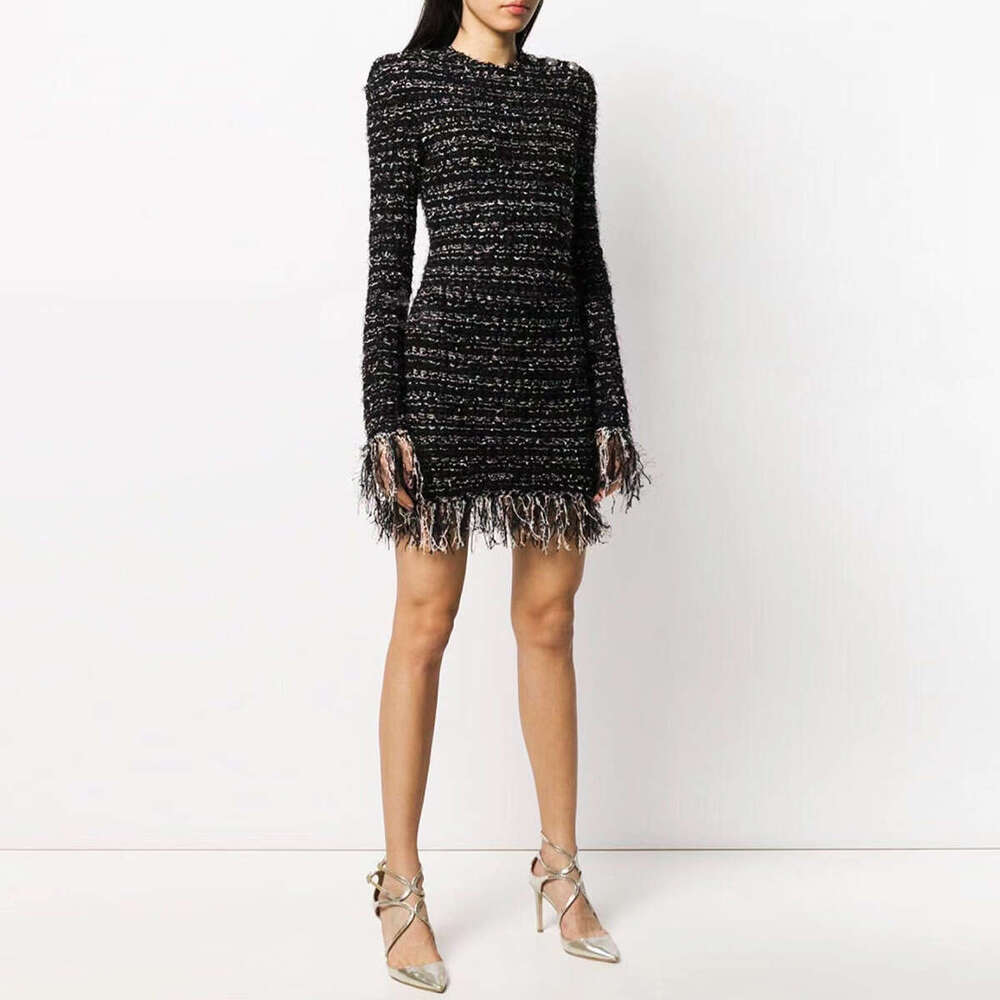 Designer's shiny silk wool tassel e22 long sleeved slim fit short skirt high-quality women's clothing 2026