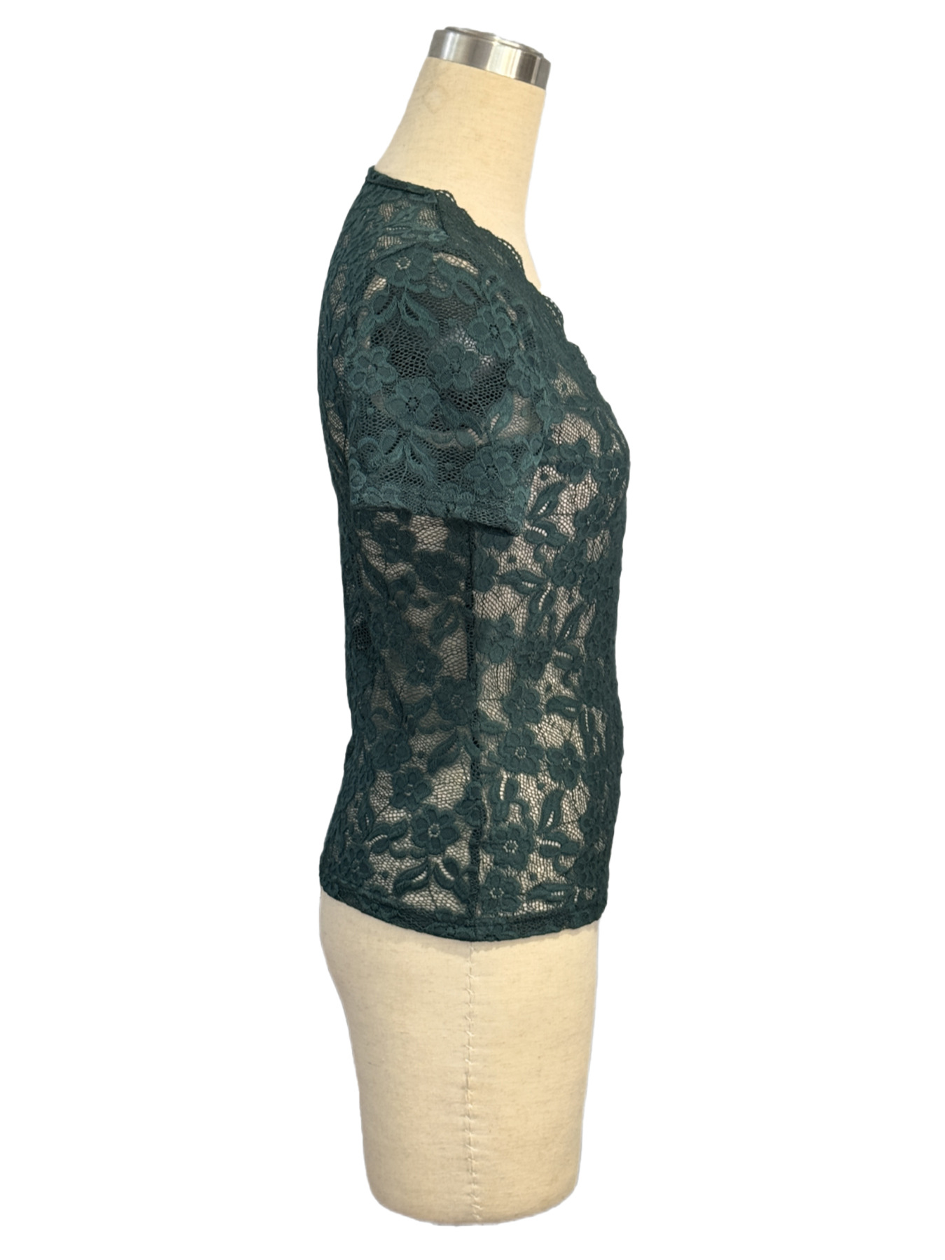 Women's T-Shirt Summer Women's Lace T-shirt V-neck Hollow Sexy Black Flowers Slim White Basic Hot Girl Versatile Top for Female