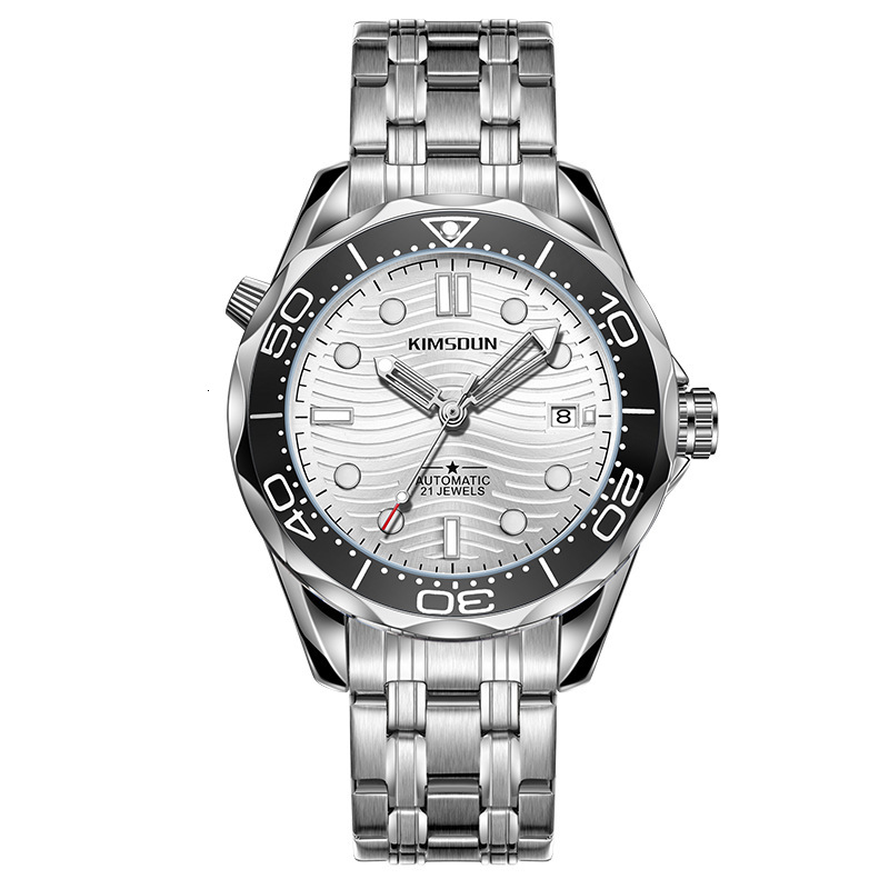 Watches Men Designer Diamond Retro Sports Modern Horloge Swimming Reloj Hombre Homme Montre De Luxe