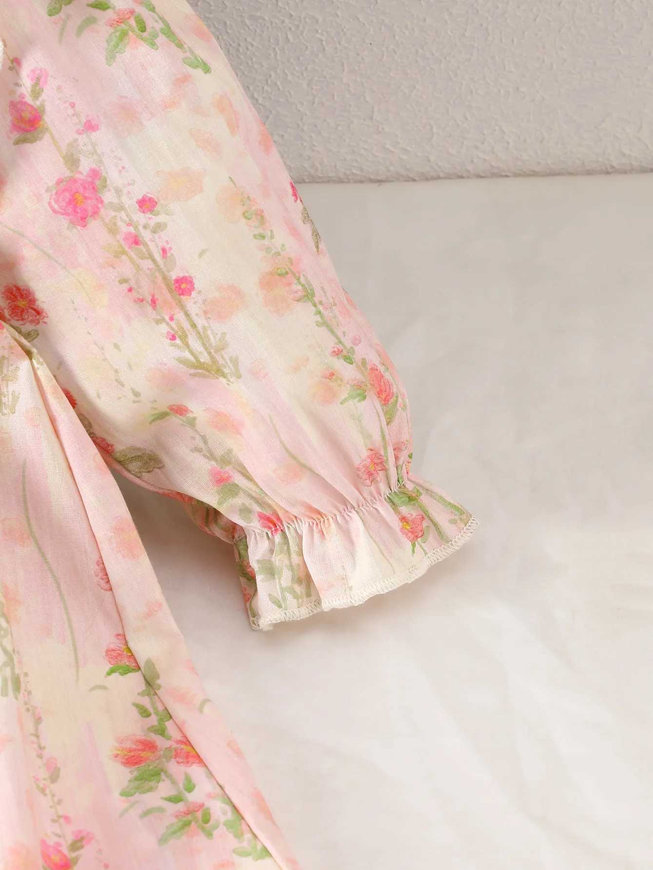 Baby Girls Pink Floral Ruffle Long-Sleeve Dress Spring and Autumn Princess Dress with Ruffled Edges Childrens Fresh Pastoral Style DressT260330