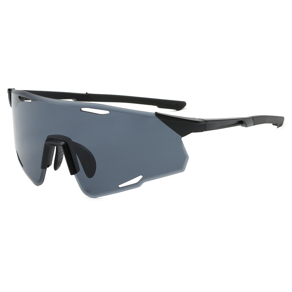 New European and American Sunglasses Outdoor Sports Glasses Mountain Road Bike Sunglasses TR90 Ultra Light Cycling Glasses