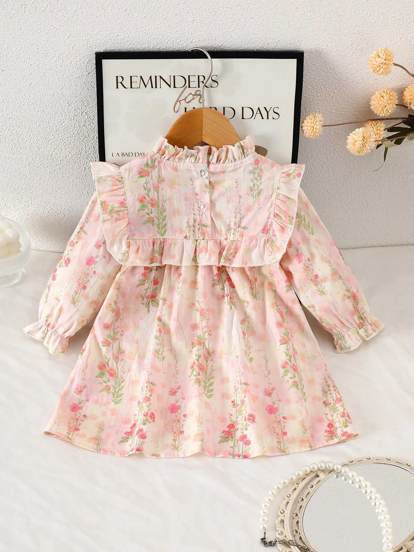 Baby Girls Pink Floral Ruffle Long-Sleeve Dress Spring and Autumn Princess Dress with Ruffled Edges Childrens Fresh Pastoral Style DressT260330