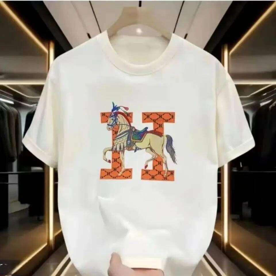 T Shirt Mens Designer Men 2026 New Classic Printed Loose Short-Sleeved Shirt, A High-Quality Top Suitable For Both Men And Women
