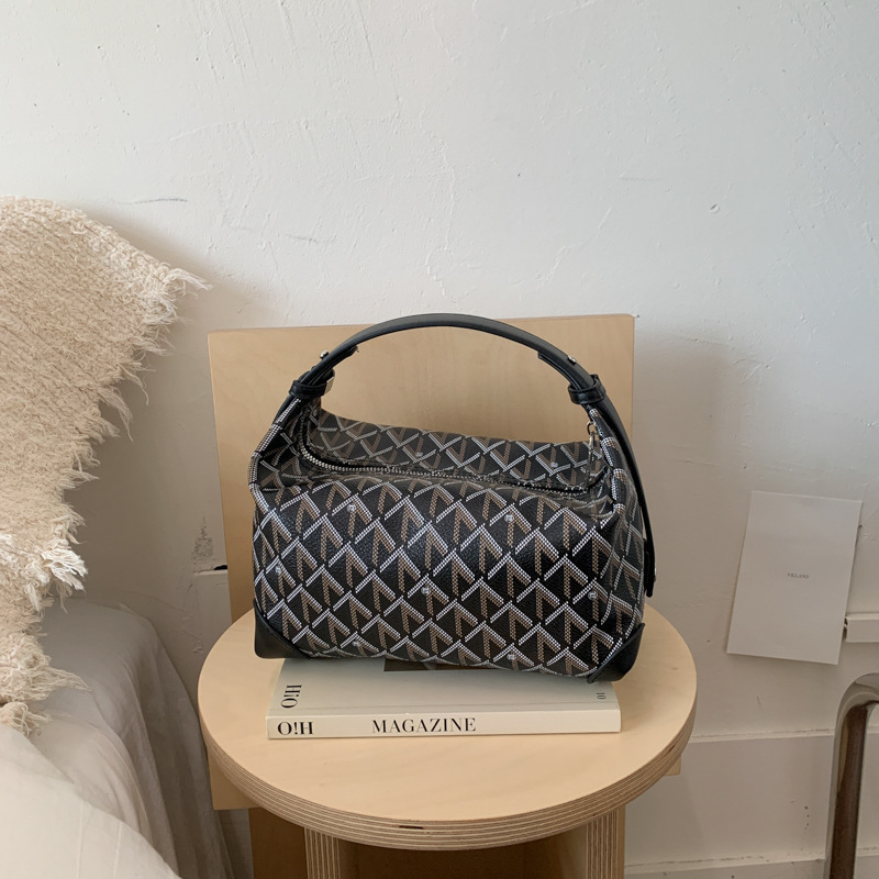 Free Shipping High Value Geometric Pattern Crescent Bag for Women Vintage Hobo Crossbody Bag with Leather Strap