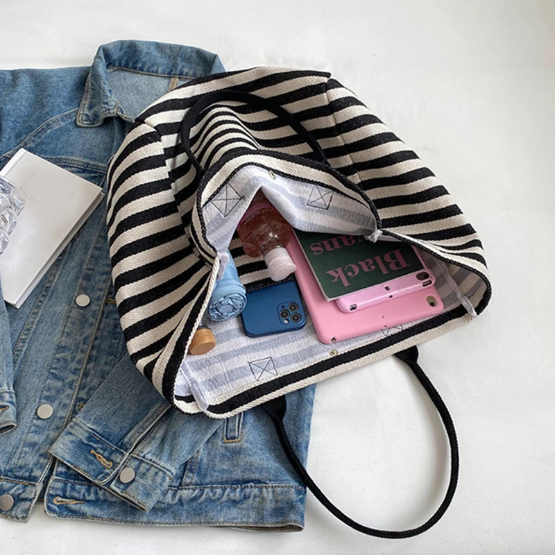 Casual Striped Canvas Bag For Women Large Capacity Shoulder Bag Daily Shopping Student Bookbag for School Travel Beach Bag260316