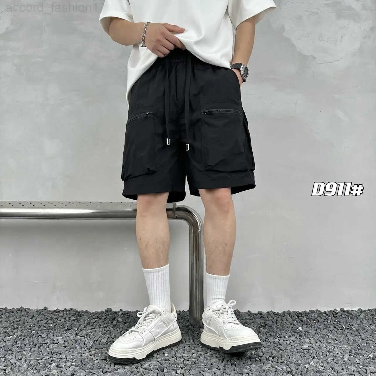 Quick drying summer multi pocket thin solid color simple loose workwear shorts for men five point casual trendy brand sports pa H260330
