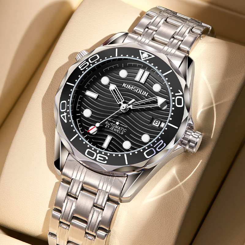 Watches Men Designer Diamond Retro Sports Modern Horloge Swimming Reloj Hombre Homme Montre De Luxe
