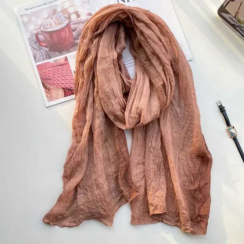 VRER Retro Ethnic Style Scarf Wens Tie Dye Long Pleated Gradient Shawl Korean Artistic Fresh Fashion Trends X260328