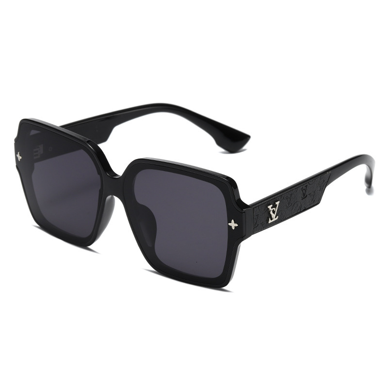 Luxury Brand Designer Sunglasses 2026 New Fashion Square Frame Sunglasses For Women, Style, Light Luxury, UV Protection, Large Frame, Versatile Glasse