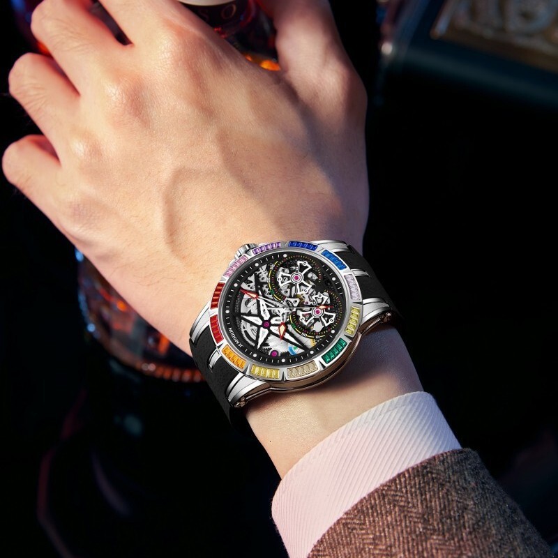 Watches Men Designer Sporty Diamond Luxury Luxury Elegant Retro Reloj De Lujo Sports Reloj Hombre Homme Montre De Luxe