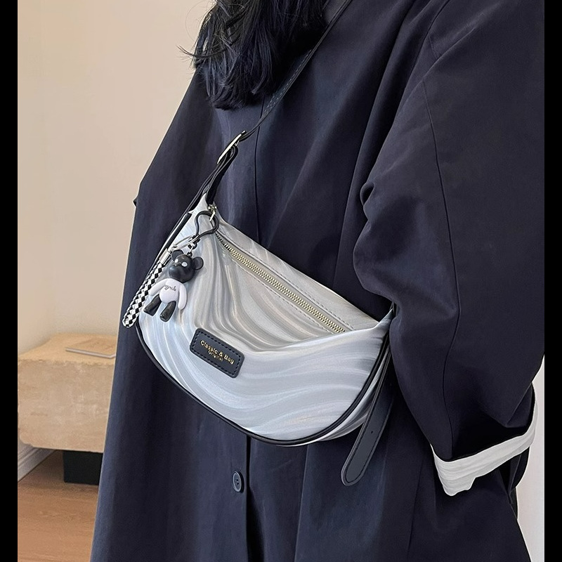 High-quality niche for women 2024 new versatile popular crossbody fashionable single-shoulder dumpling bag