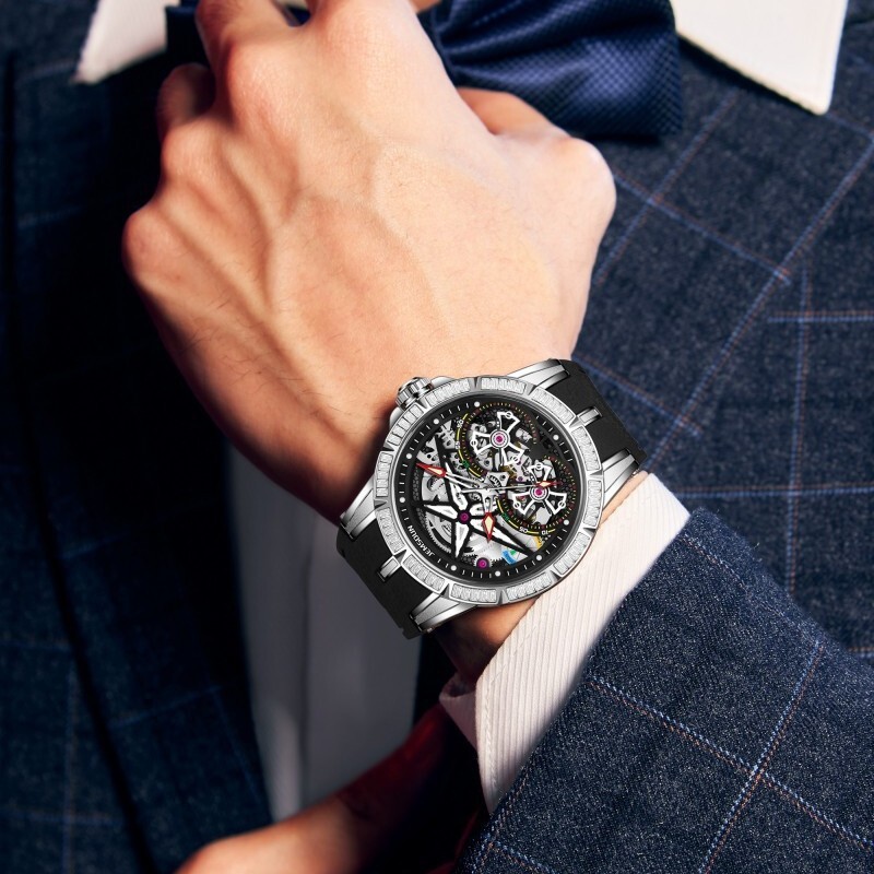 Watches Men Designer Sporty Diamond Luxury Luxury Elegant Retro Reloj De Lujo Sports Reloj Hombre Homme Montre De Luxe