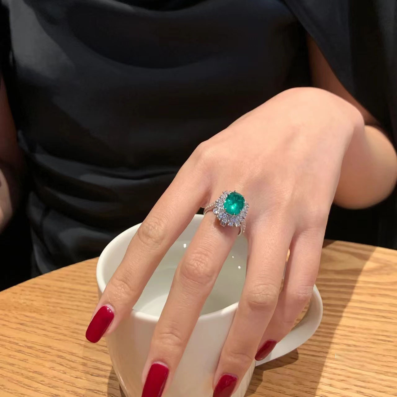 Jewlery Designer For Women Elegant Green Emerald Ring Women, Open Design, French Vintage Style, Versatile And Stylish, Index Finger Ring