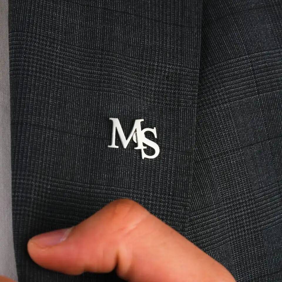 Skyrim Custom Initials Brooch Stainless Steel Personalized Letters Groom Pins Badge Trendy Jewelry Gift for Men Women Kids