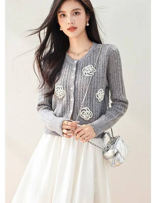 Handmade Woolen Tea Rose Casual Sweater Cardigan Women's Spring Autumn New Sle Small Fraance Knitted Top Ladylike Commute...