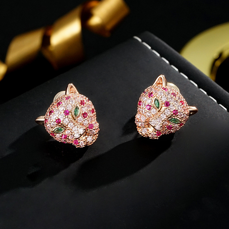 Designer Luxury New Style Fashionable Light Luxury Style Ear Studs Leopard Head Versatile Elegant Ear Accessories Trendy Niche High-end Feeling Earrin