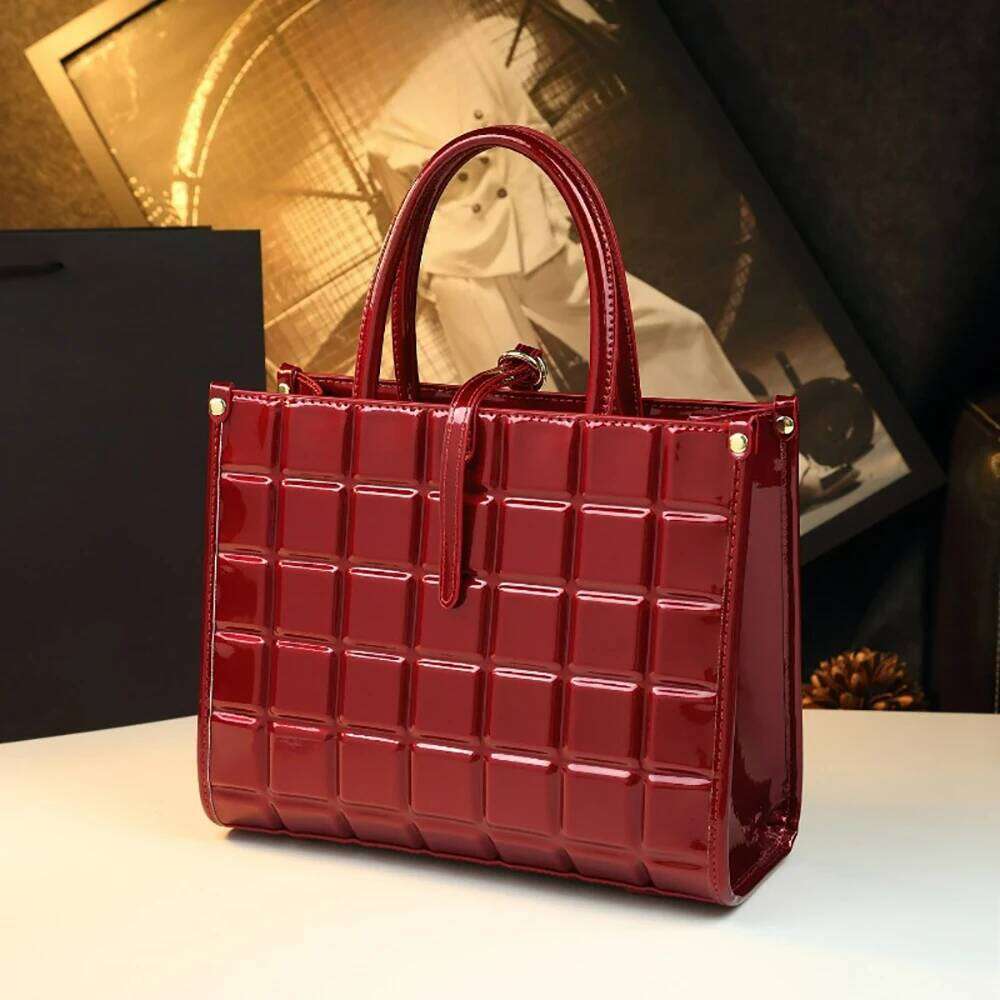 Casual Versatile Single-Shoulder Crossbody Bag Autumn Winter 2025 Fashion Accessory